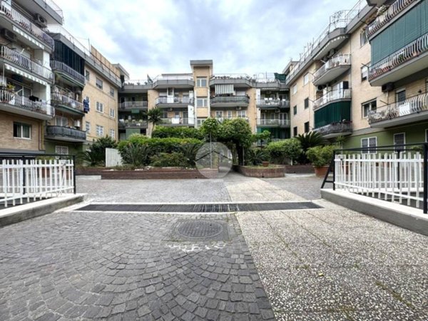 appartamento in vendita a Napoli in zona Soccavo