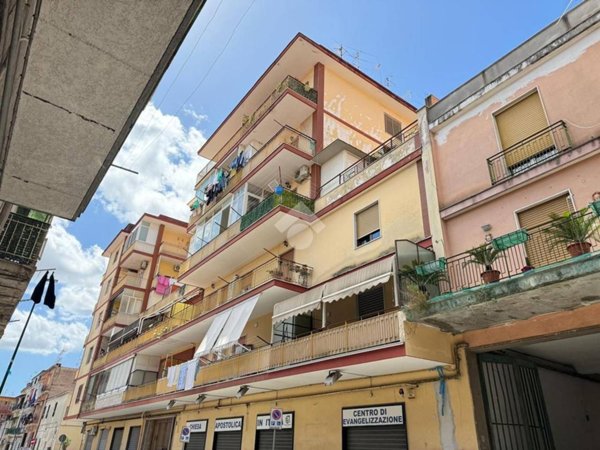 appartamento in vendita a Napoli in zona Secondigliano