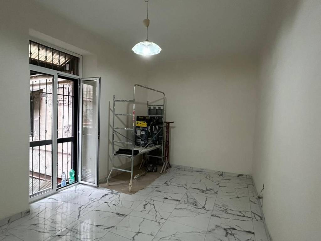 appartamento in vendita a Napoli in zona Avvocata