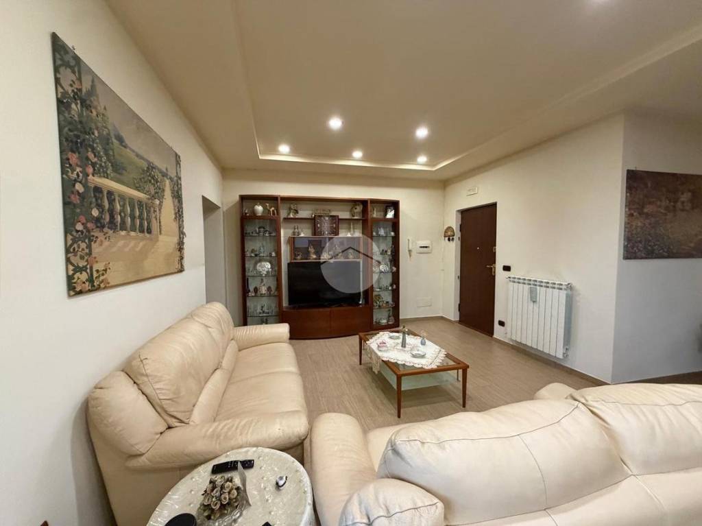 appartamento in vendita a Napoli in zona Ponticelli