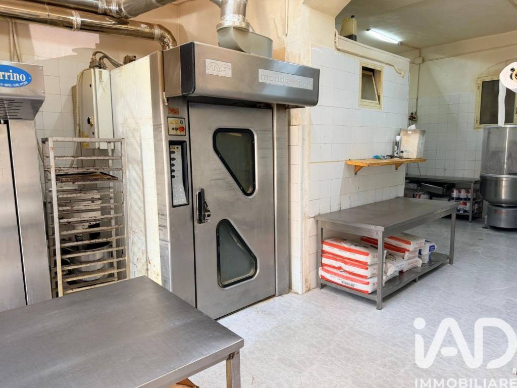 negozio in vendita a Napoli