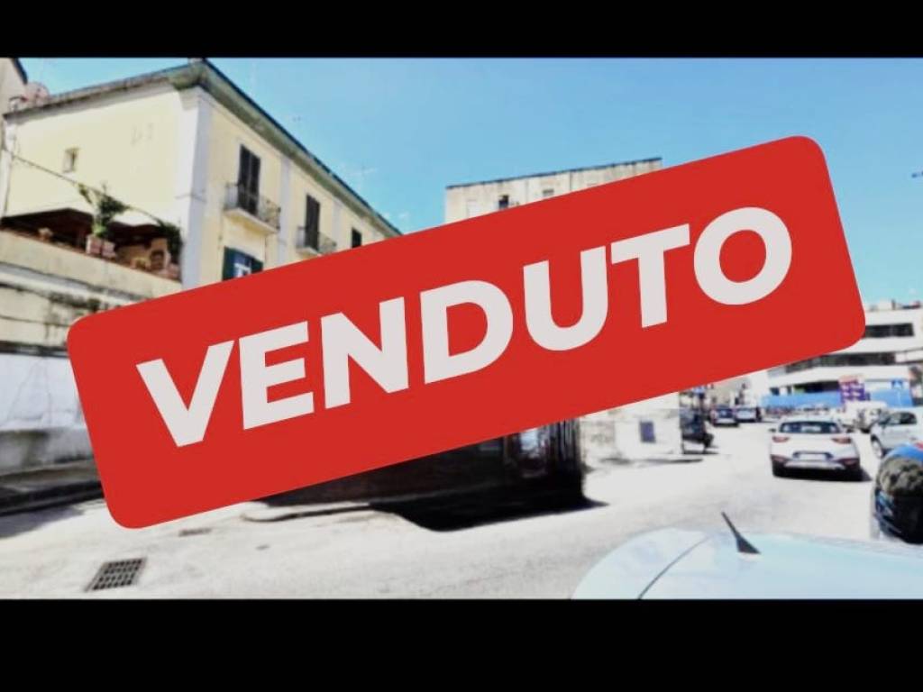 appartamento in vendita a Napoli in zona Fuorigrotta