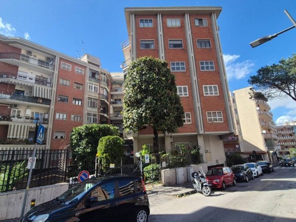 appartamento in vendita a Napoli in zona Capodimonte / Colli Aminei