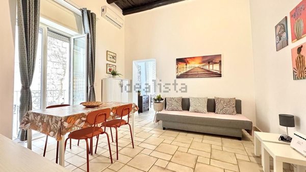 appartamento in vendita a Napoli in zona San Lorenzo