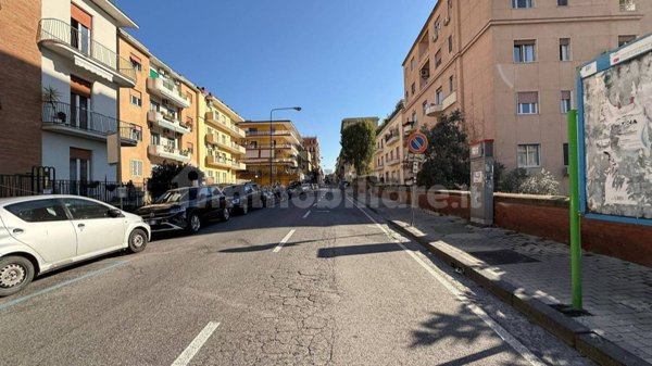 appartamento in vendita a Napoli in zona Chiaia