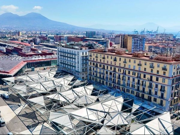 appartamento in vendita a Napoli