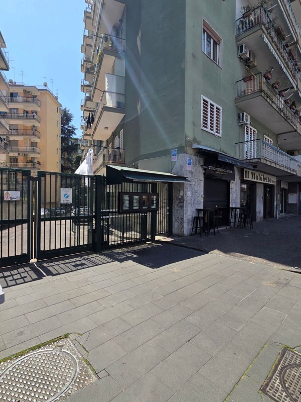 appartamento in vendita a Napoli