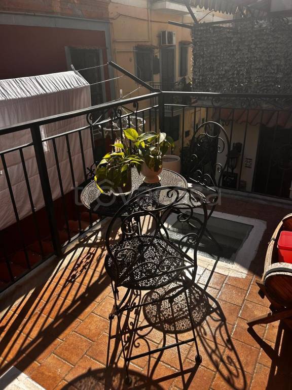 appartamento in vendita a Napoli in zona Posillipo