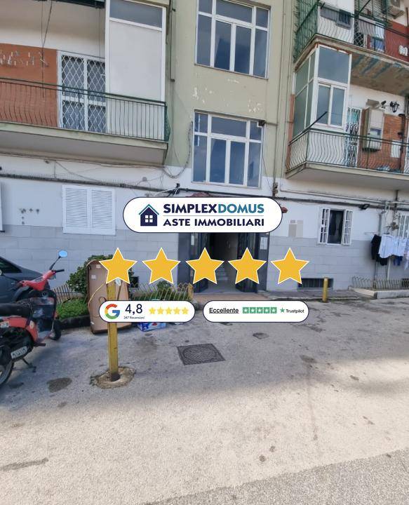 appartamento in vendita a Napoli in zona Vicaria