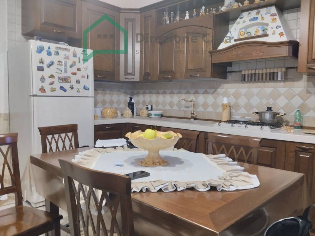 appartamento in vendita a Napoli in zona Stella