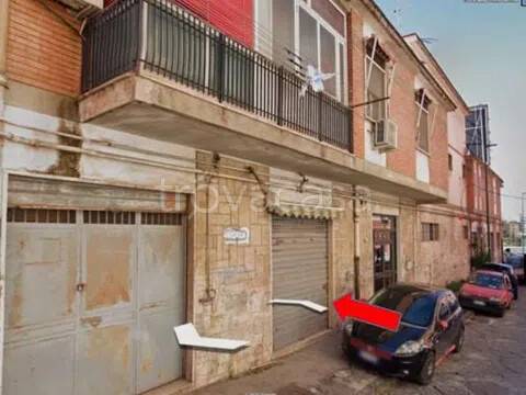 negozio in vendita a Napoli in zona Fuorigrotta