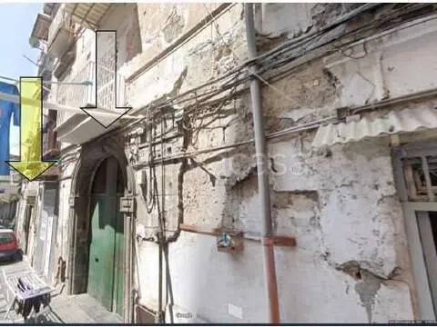 appartamento in vendita a Napoli in zona Pendino / San Giuseppe