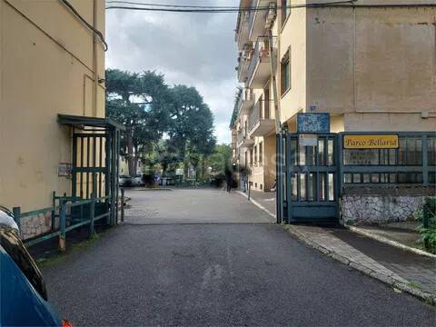 appartamento in vendita a Napoli in zona Miano