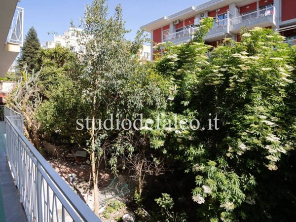 appartamento in vendita a Napoli in zona Posillipo