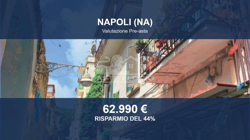 appartamento in vendita a Napoli in zona Stella