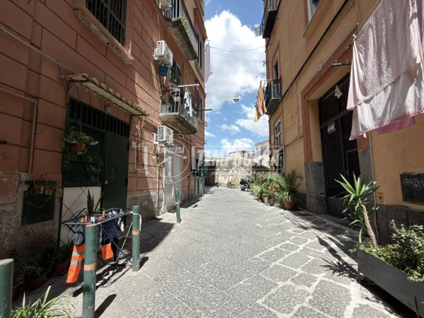 appartamento in vendita a Napoli in zona Arenella