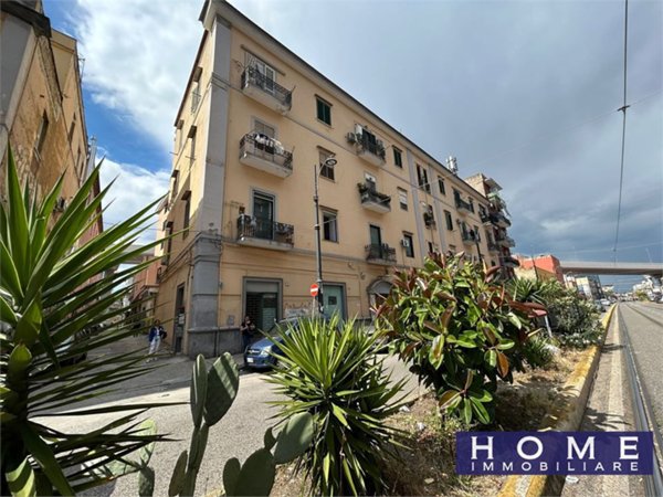 appartamento in vendita a Napoli in zona Poggioreale