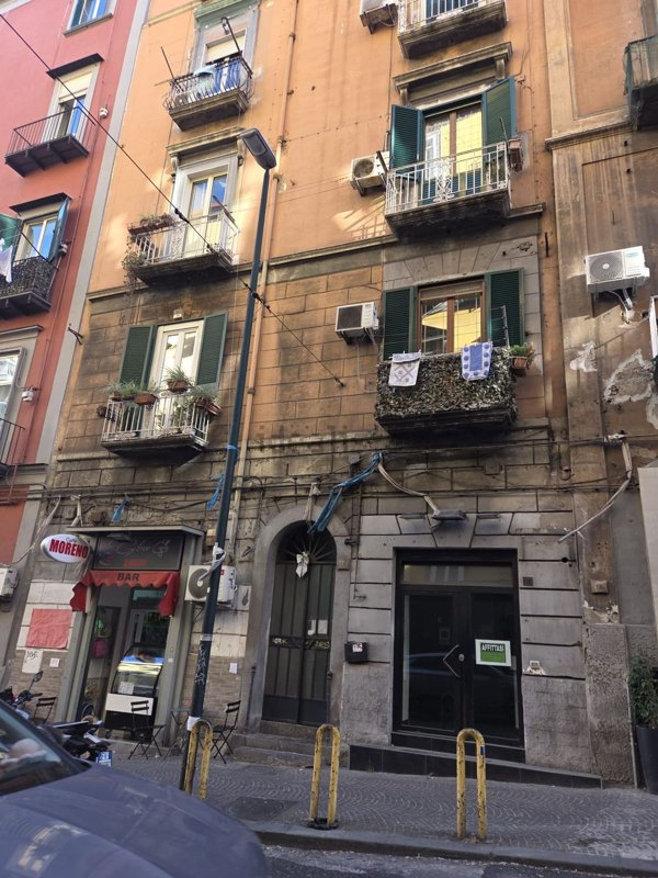 appartamento in vendita a Napoli in zona Avvocata