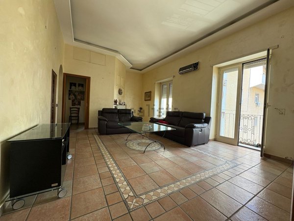 appartamento in vendita a Napoli in zona Stella
