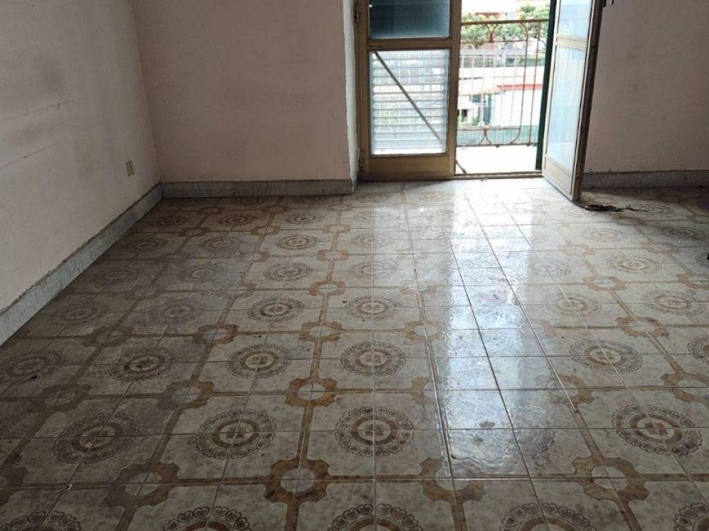 appartamento in vendita a Napoli in zona Ponticelli