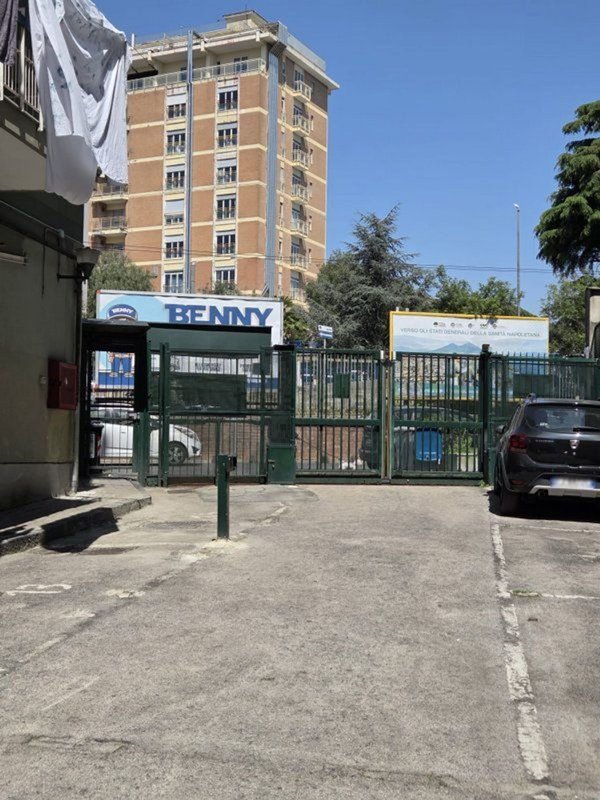 appartamento in vendita a Napoli in zona Arenella