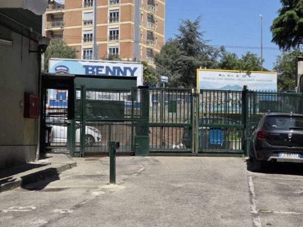 appartamento in vendita a Napoli in zona Arenella