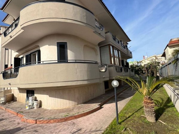 appartamento in vendita a Napoli in zona Secondigliano