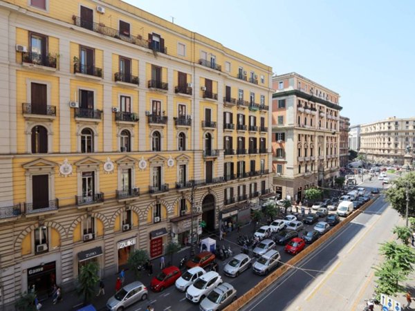 appartamento in vendita a Napoli