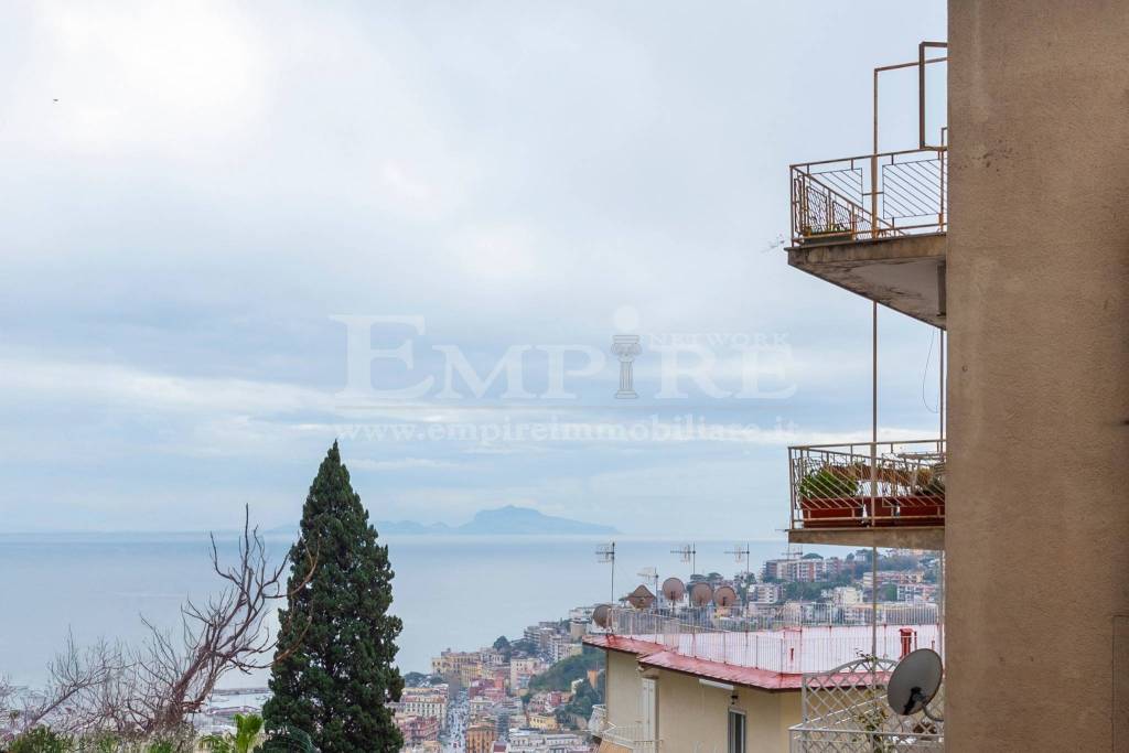 appartamento in vendita a Napoli in zona Vomero