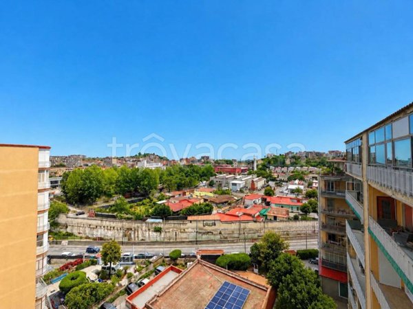 appartamento in vendita a Napoli in zona Pianura