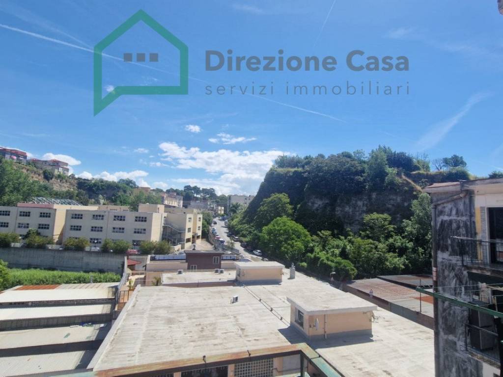 appartamento in vendita a Napoli in zona Capodimonte / Colli Aminei