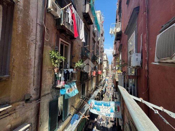 appartamento in vendita a Napoli