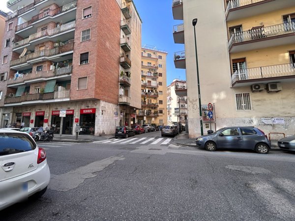 appartamento in vendita a Napoli in zona Vomero