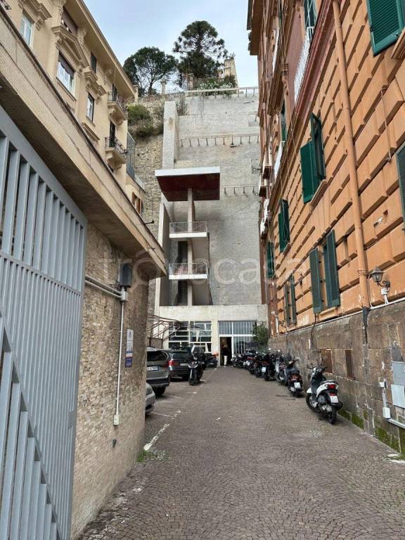 appartamento in vendita a Napoli in zona Vomero