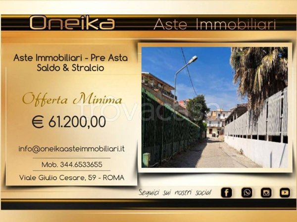 appartamento in vendita a Napoli in zona Pianura