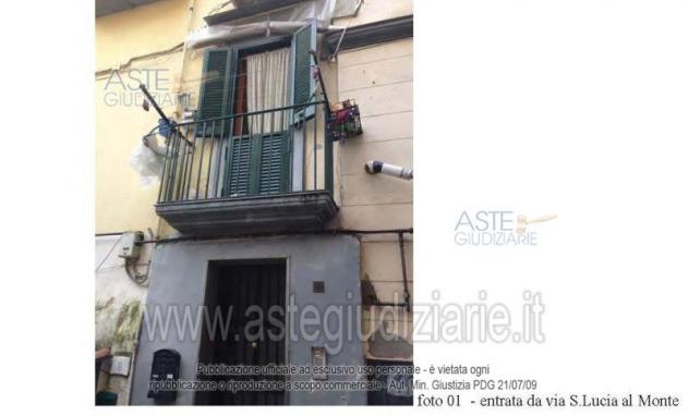 appartamento in vendita a Napoli in zona San Ferdinando