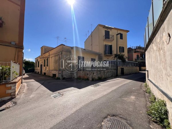 appartamento in vendita a Napoli in zona Chiaiano