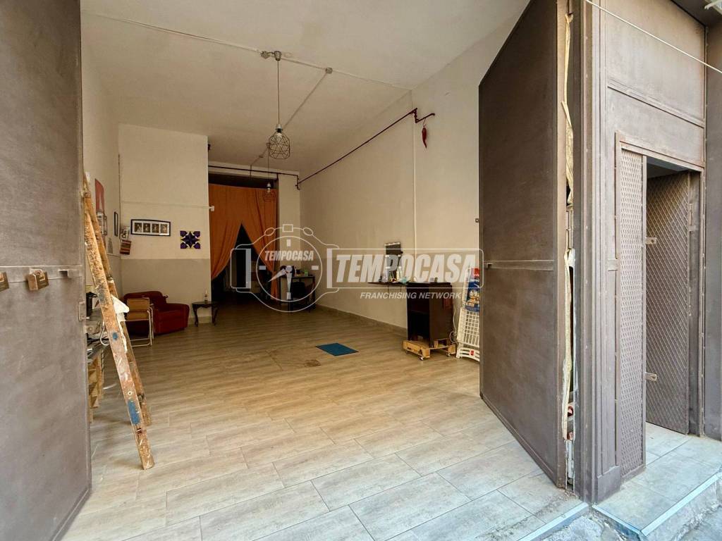 negozio in vendita a Napoli