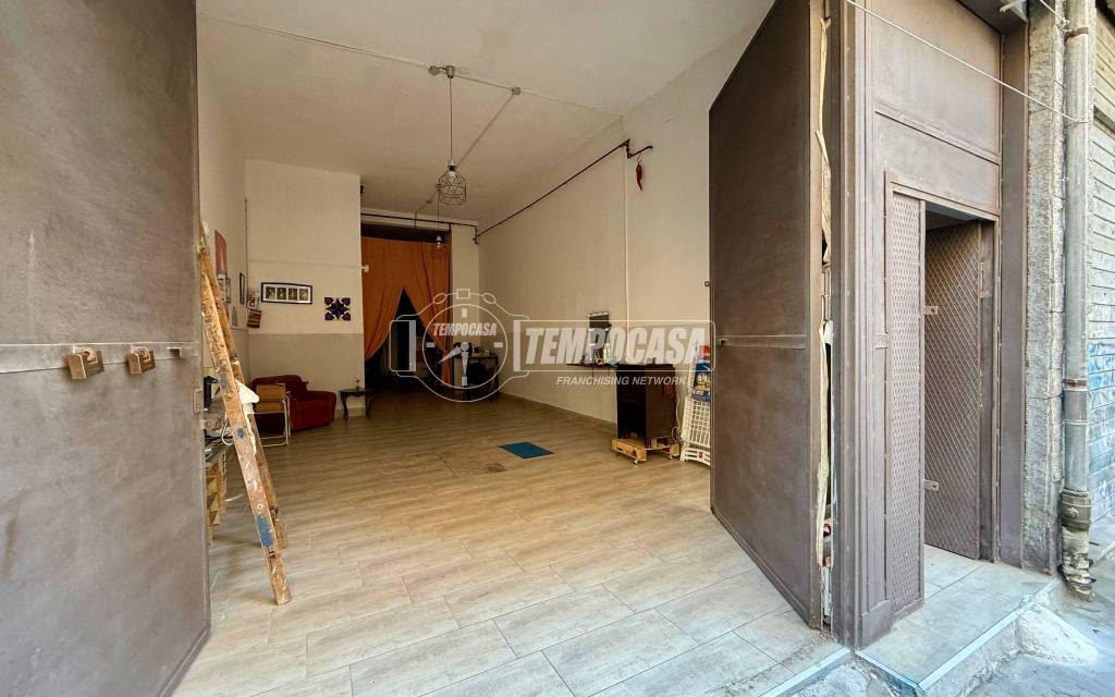 negozio in vendita a Napoli