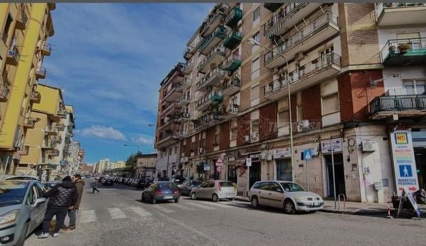 appartamento in vendita a Napoli in zona Vicaria