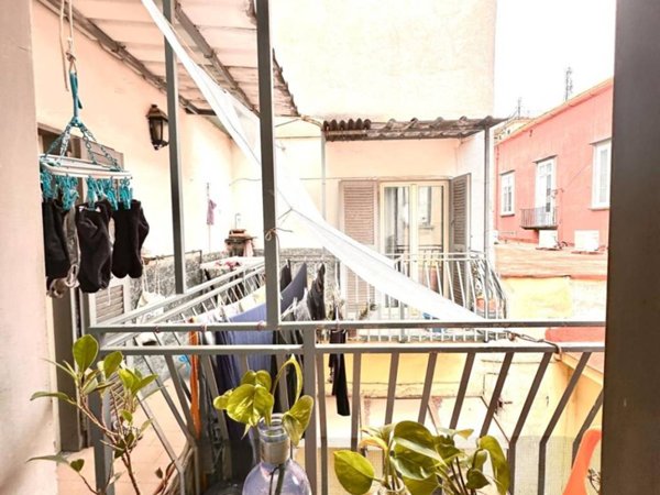 appartamento in vendita a Napoli in zona Centro Antico