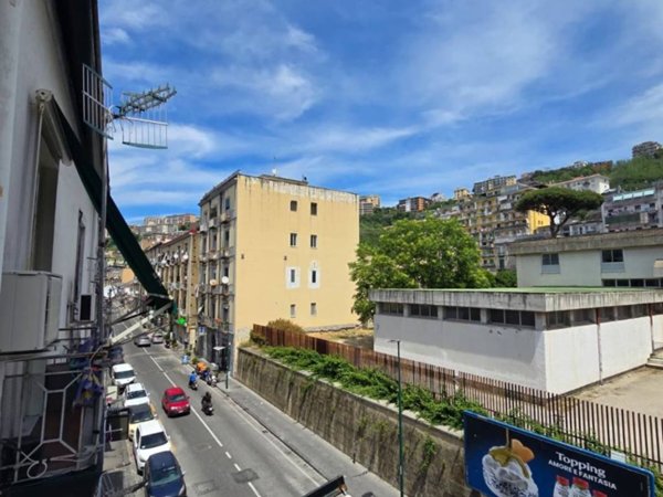 appartamento in vendita a Napoli in zona Fuorigrotta