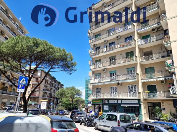 appartamento in vendita a Napoli in zona Capodimonte / Colli Aminei