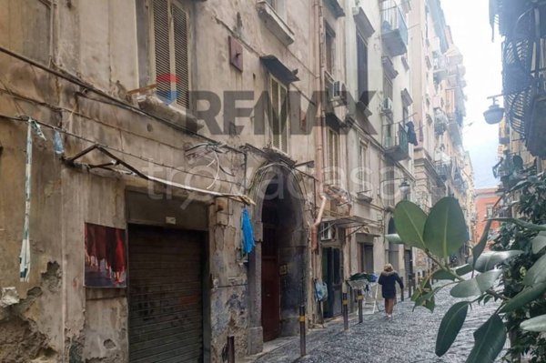 appartamento in vendita a Napoli in zona Montecalvario