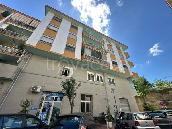 appartamento in vendita a Napoli in zona Capodimonte / Colli Aminei