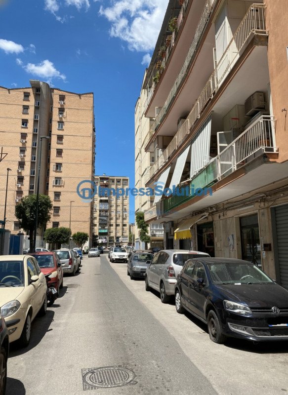 negozio in vendita a Napoli