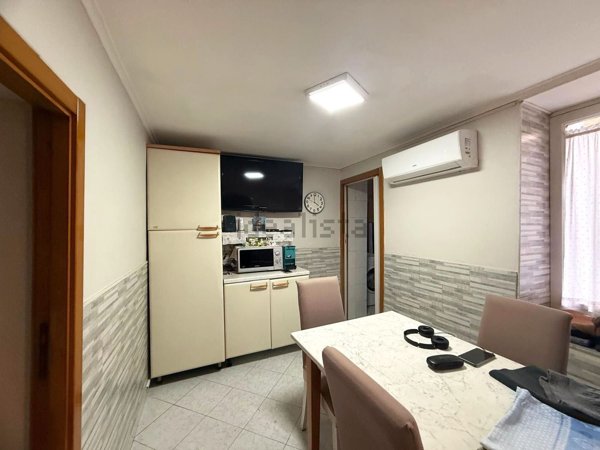 appartamento in vendita a Napoli in zona Stella