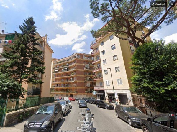 appartamento in vendita a Napoli in zona Vomero