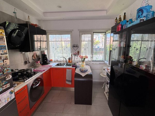 appartamento in vendita a Napoli in zona Bagnoli