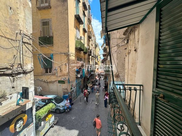 appartamento in vendita a Napoli in zona Stella